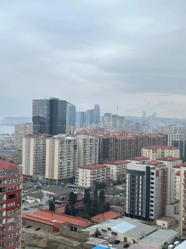 Satılır 2 otaqlı mənzil 70 m²