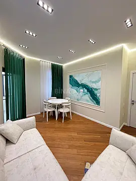 Satılır 2 otaqlı mənzil 70 m²