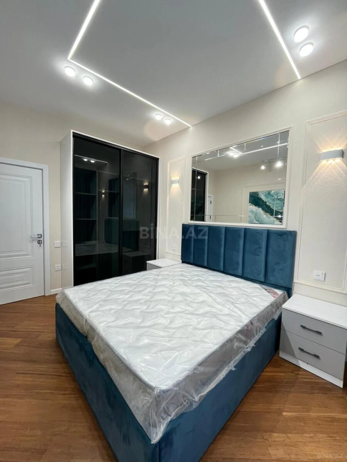 Satılır 2 otaqlı mənzil 70 m²