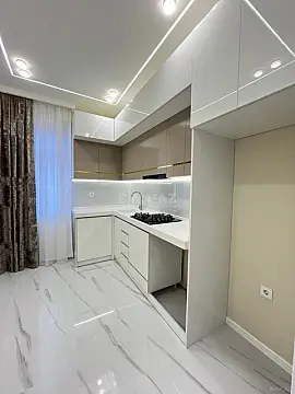 Satılır 2 otaqlı mənzil 70 m²