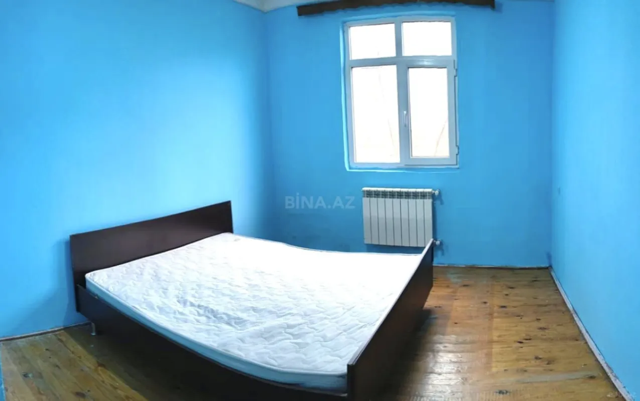 Satılır 5 otaqlı həyət evi 127 m²