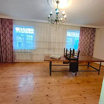 Satılır 5 otaqlı həyət evi 127 m²