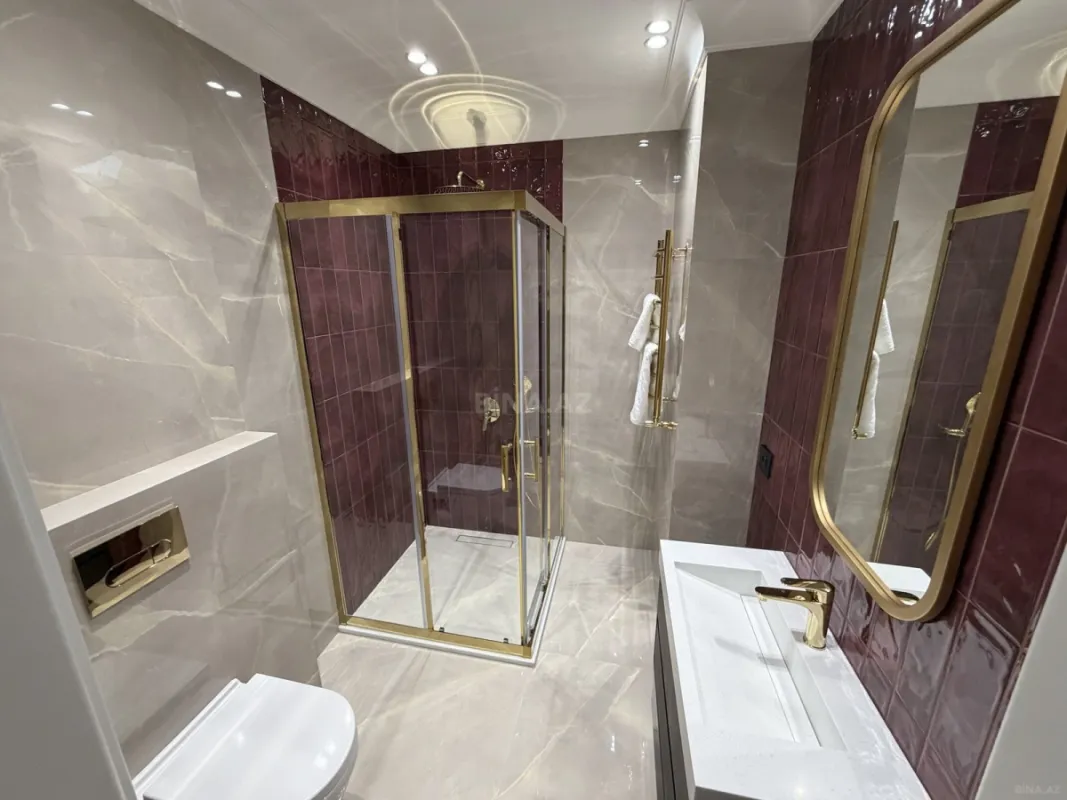 Satılır 3 otaqlı mənzil 123 m²