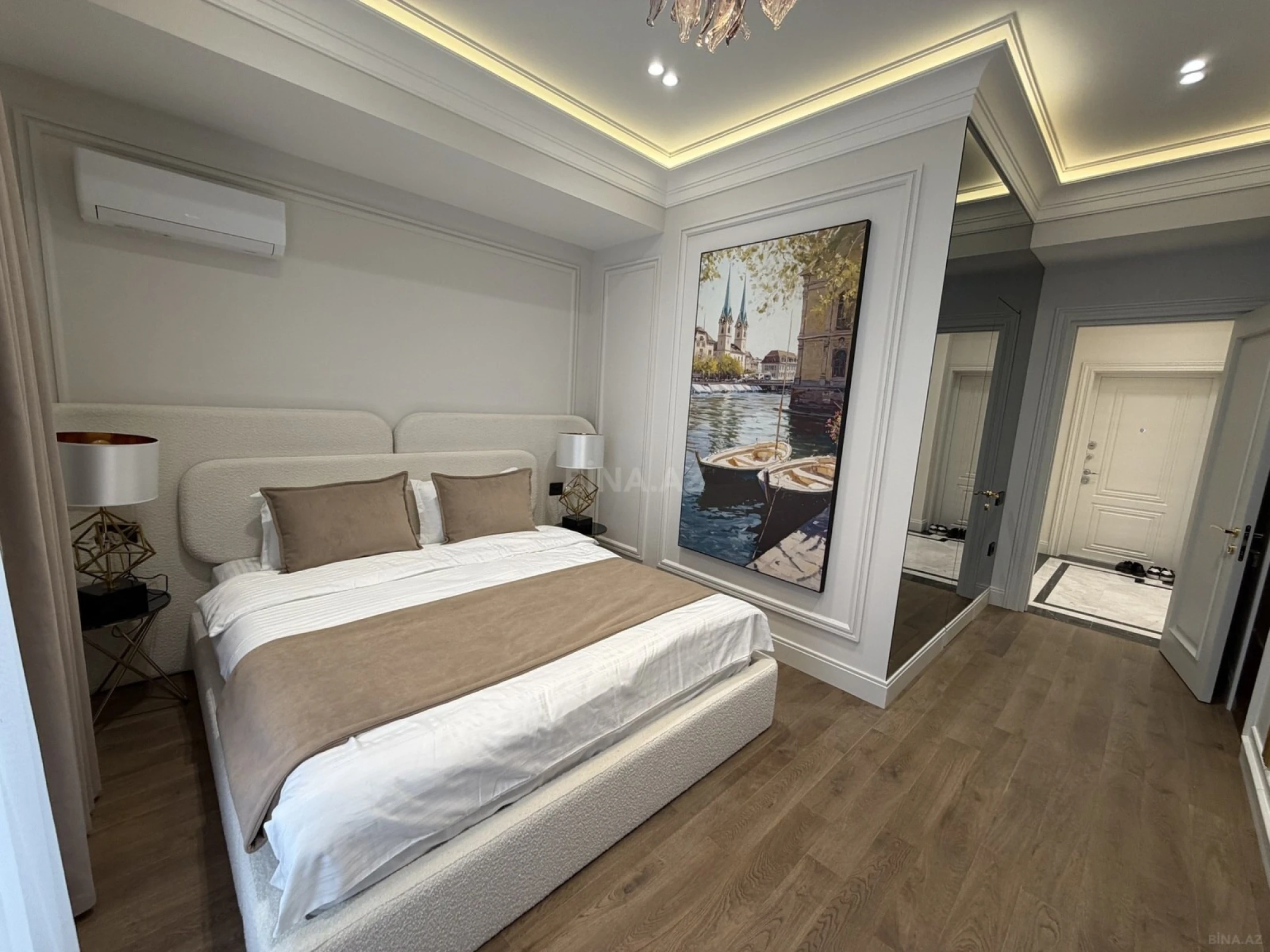 Satılır 3 otaqlı mənzil 123 m²