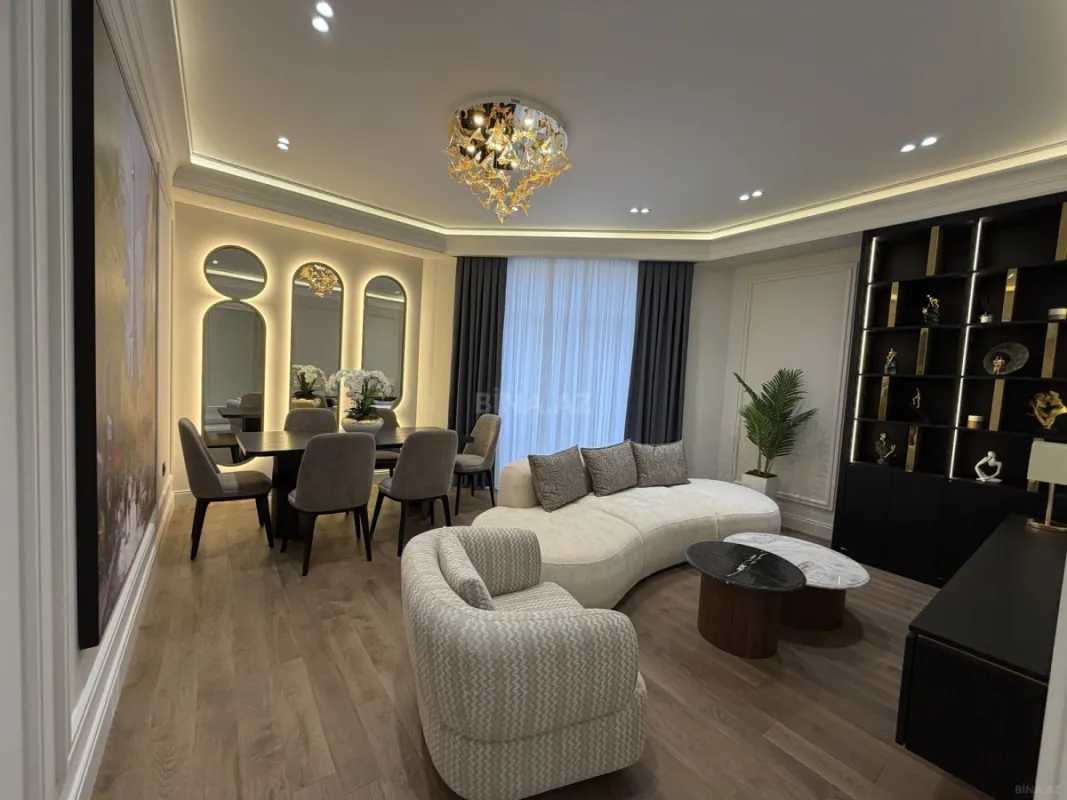 Satılır 3 otaqlı mənzil 123 m²