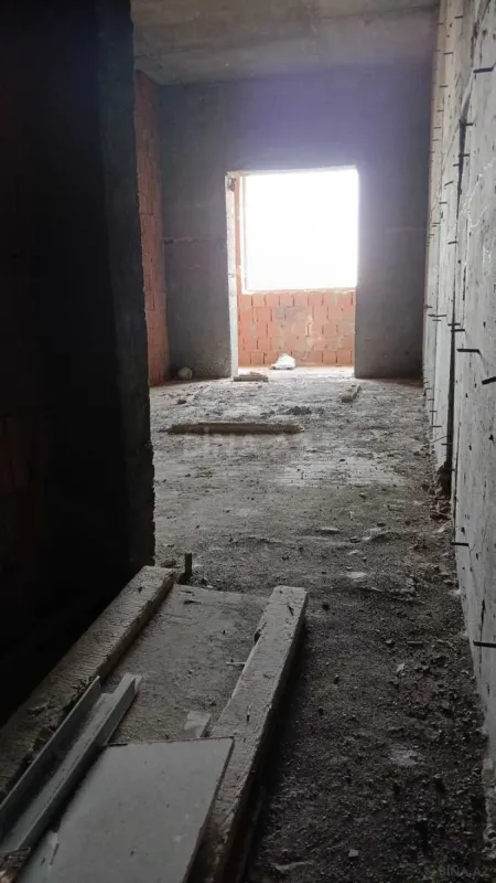 Satılır 3 otaqlı mənzil 150 m²