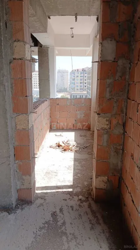 Satılır 3 otaqlı mənzil 150 m²