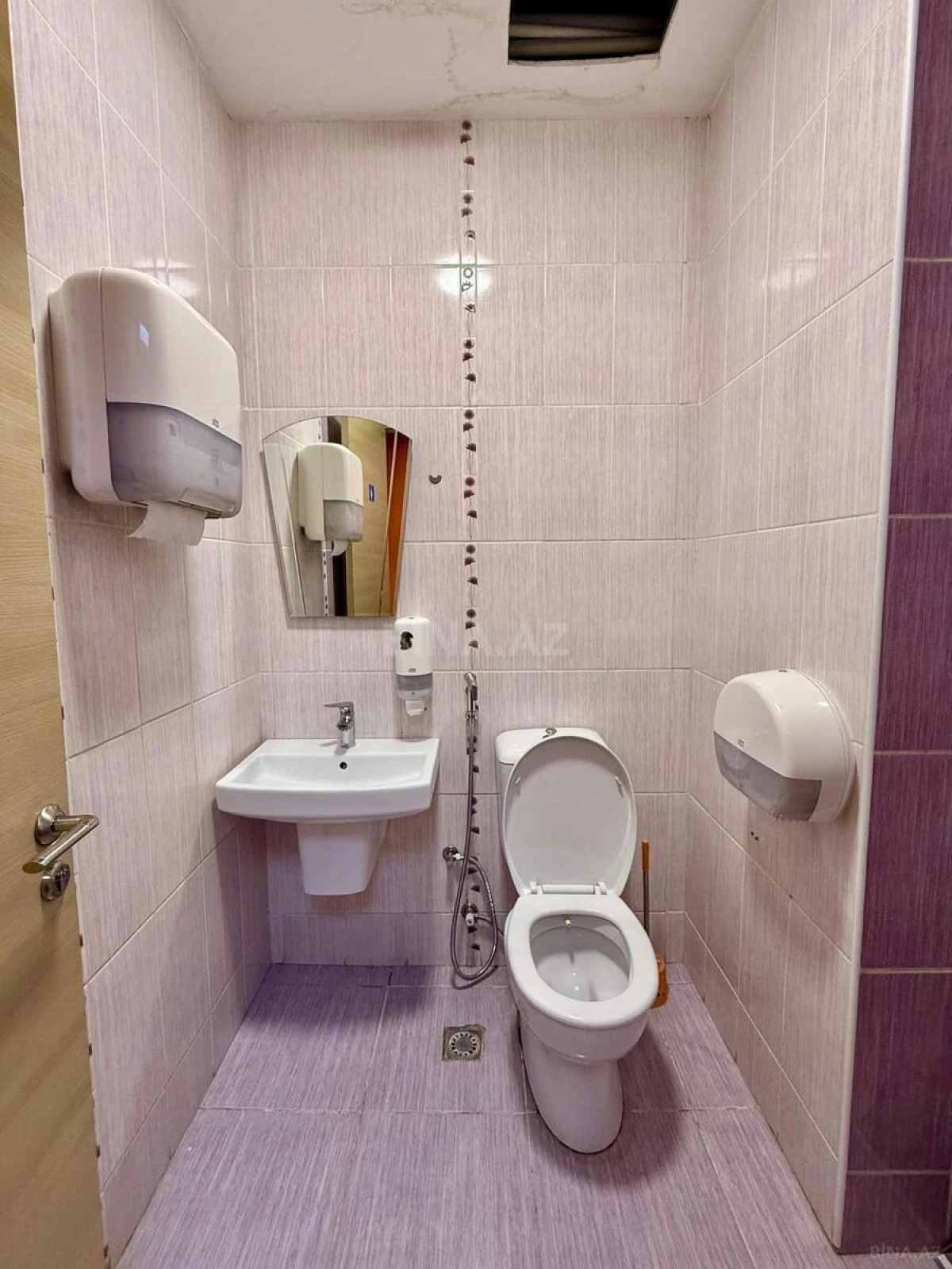 Kirayə verilir 6 otaqlı ofis 167 m²