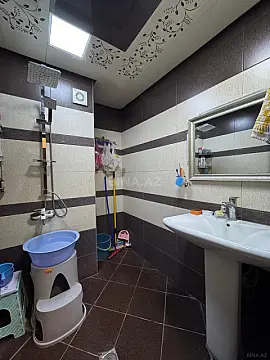 Satılır 3 otaqlı mənzil 93 m²