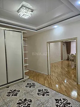 Kirayə verilir 3 otaqlı mənzil 156 m²
