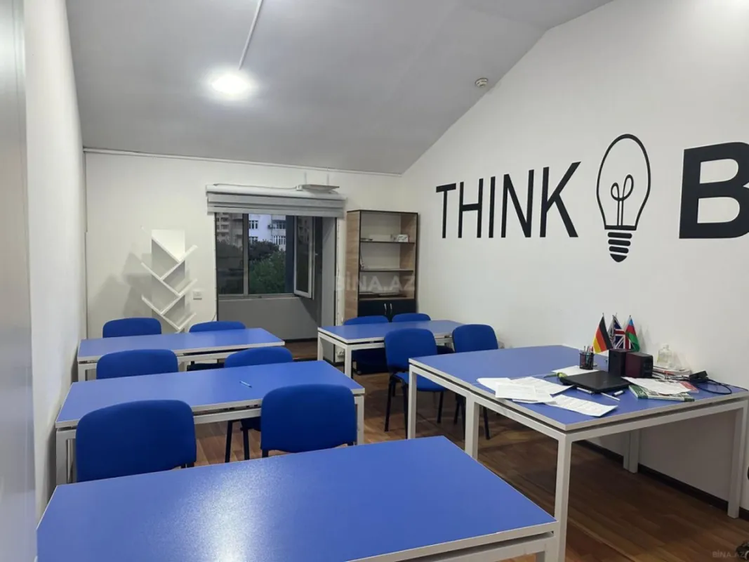 Kirayə verilir 4 otaqlı ofis 135 m²