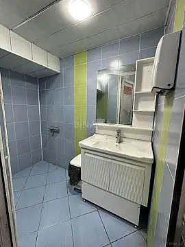 Kirayə verilir 4 otaqlı ofis 135 m²