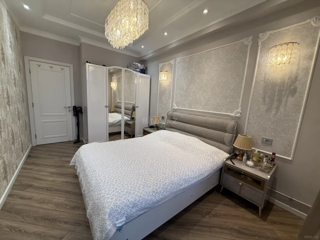 Satılır 3 otaqlı mənzil 95 m²