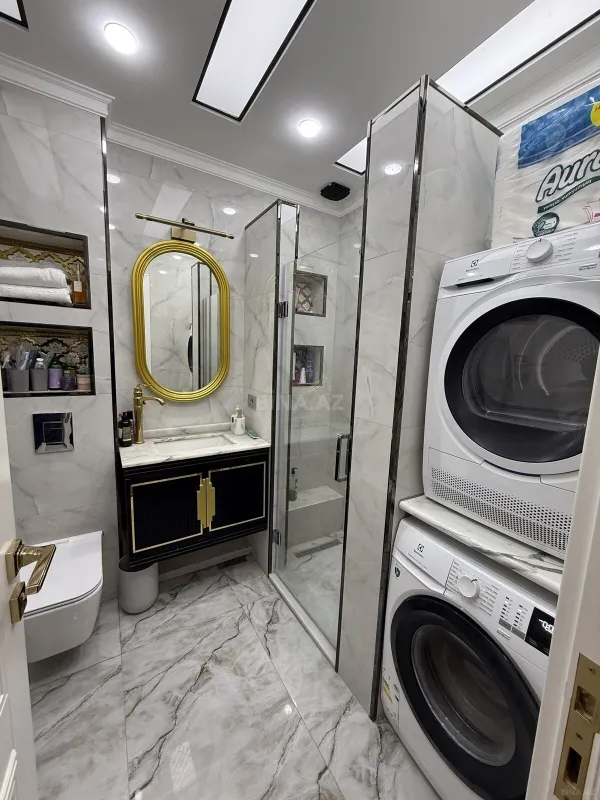 Satılır 3 otaqlı mənzil 95 m²