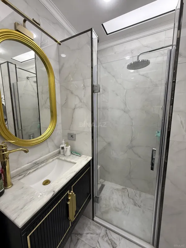 Satılır 3 otaqlı mənzil 95 m²