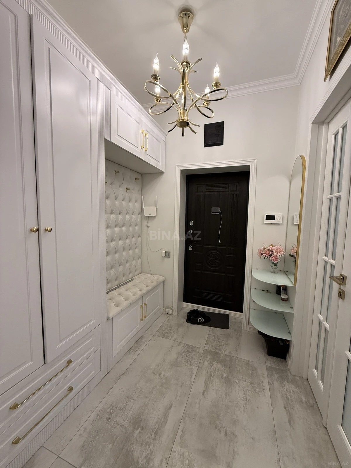 Satılır 3 otaqlı mənzil 95 m²