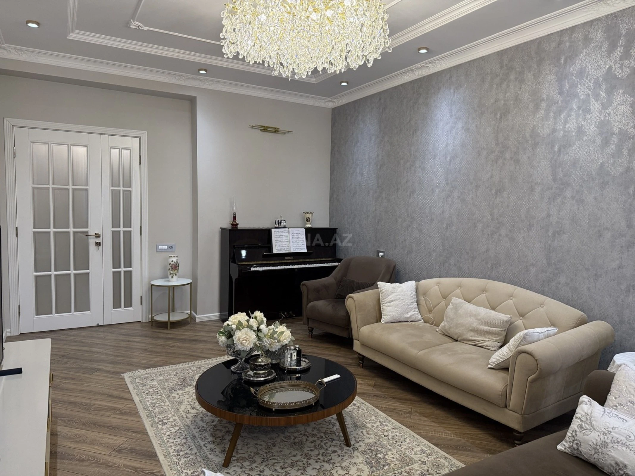 Satılır 3 otaqlı mənzil 95 m²