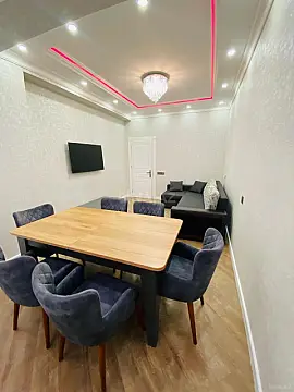 Satılır 2 otaqlı mənzil 100 m²