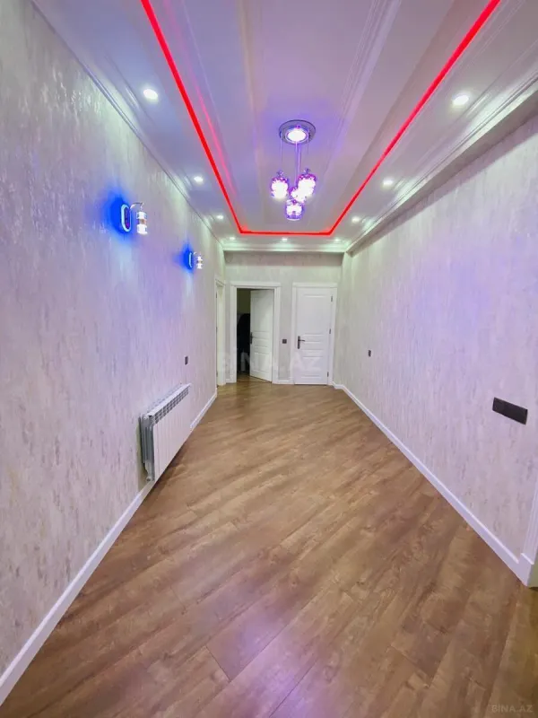 Satılır 2 otaqlı mənzil 100 m²