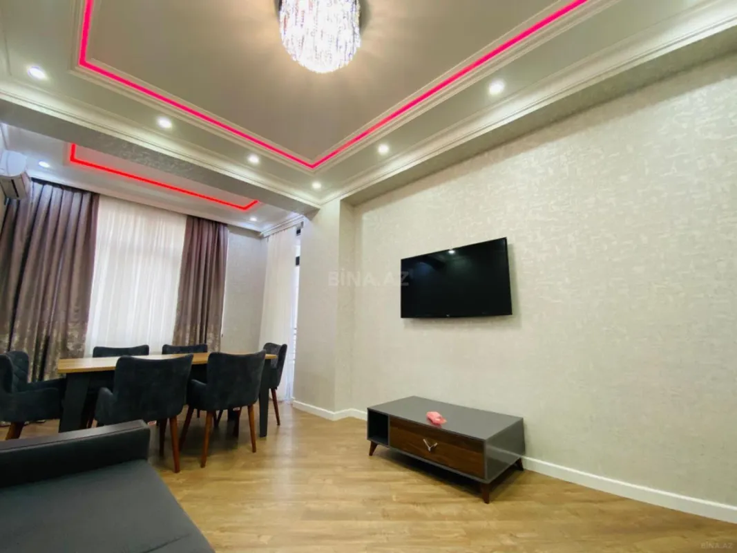 Satılır 2 otaqlı mənzil 100 m²