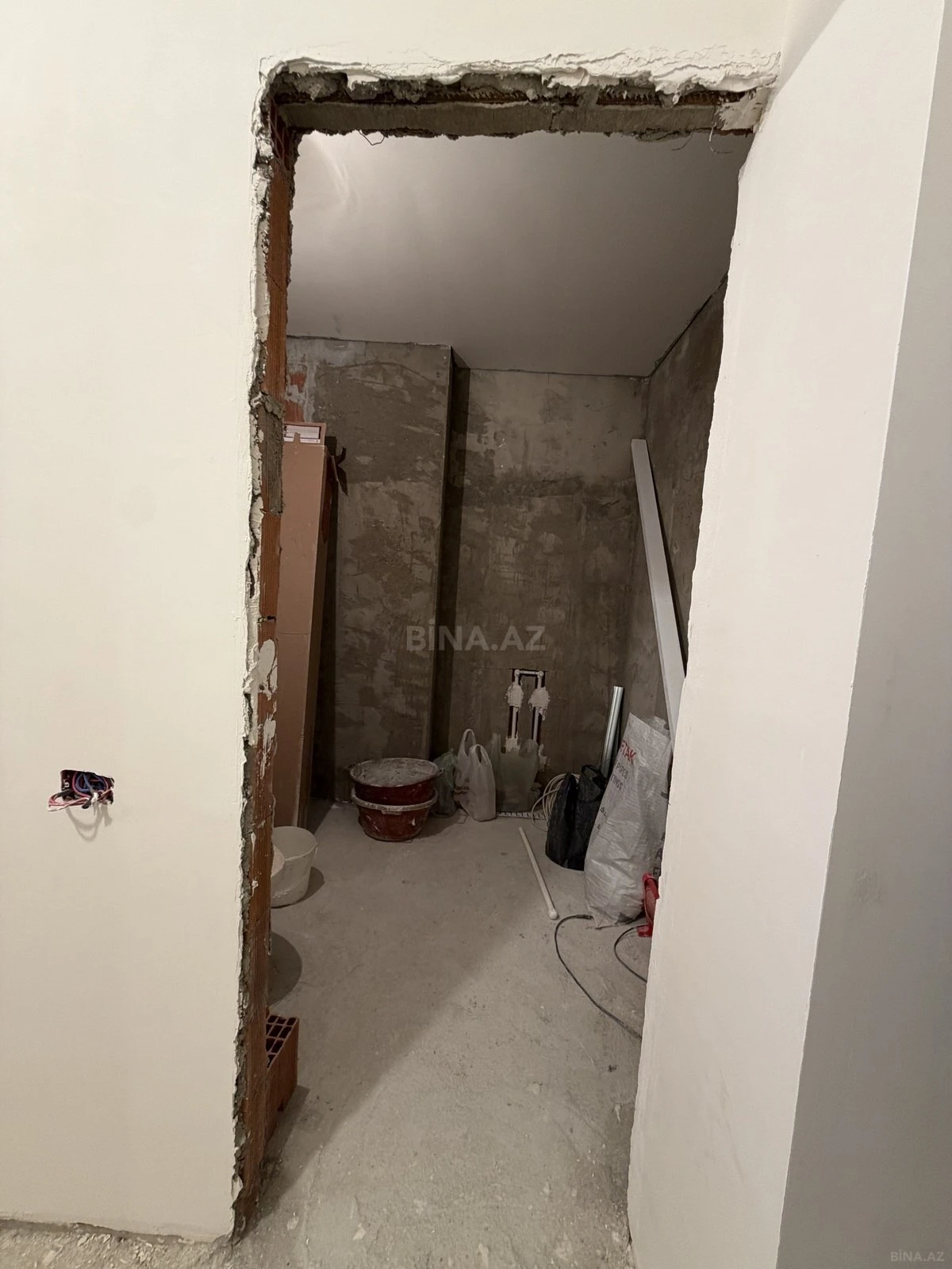 Satılır 2 otaqlı mənzil 55.5 m²