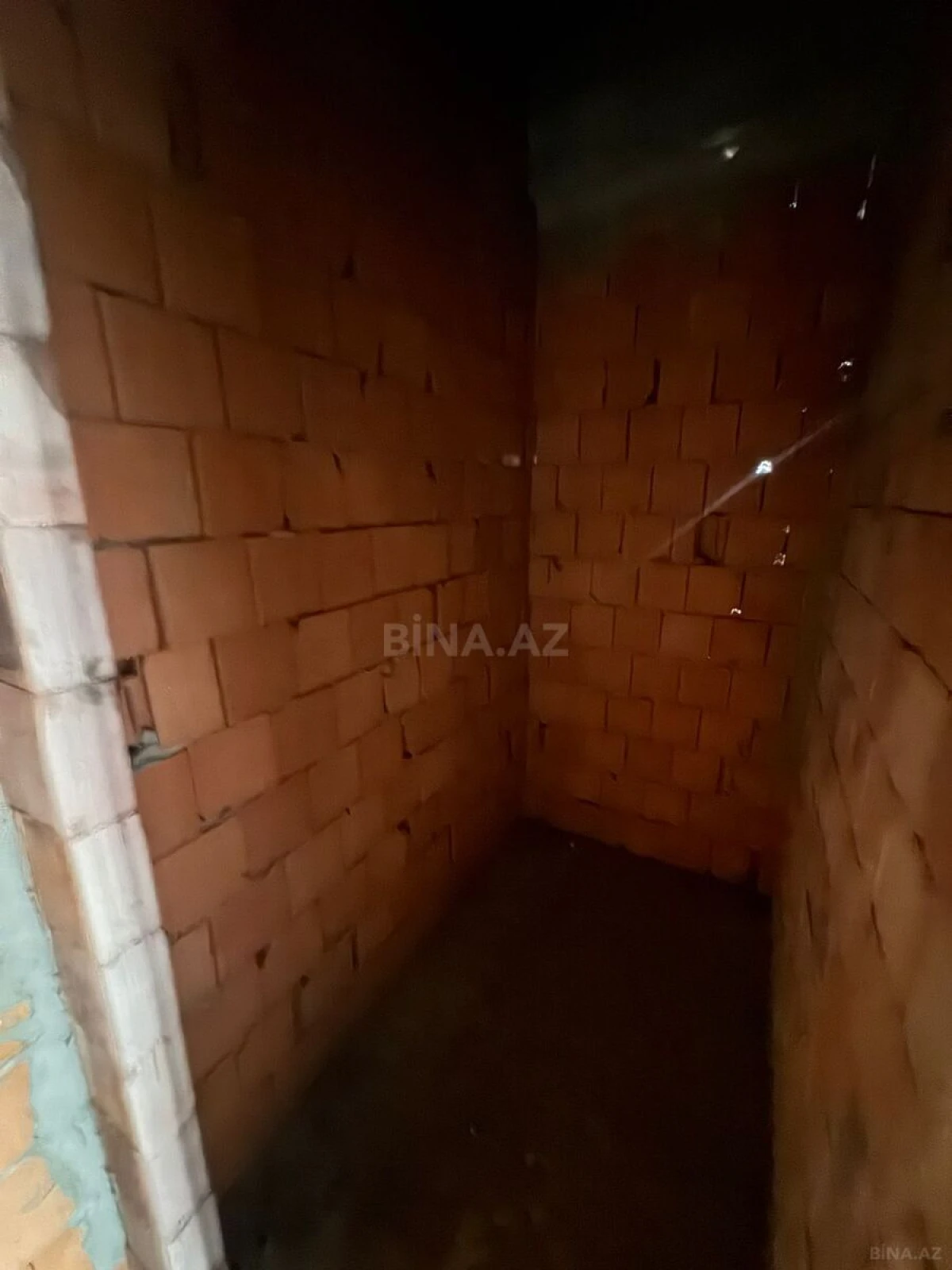 Satılır 2 otaqlı mənzil 72.3 m²