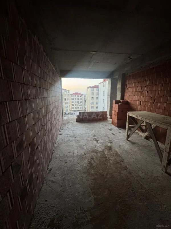 Satılır 2 otaqlı mənzil 72.3 m²