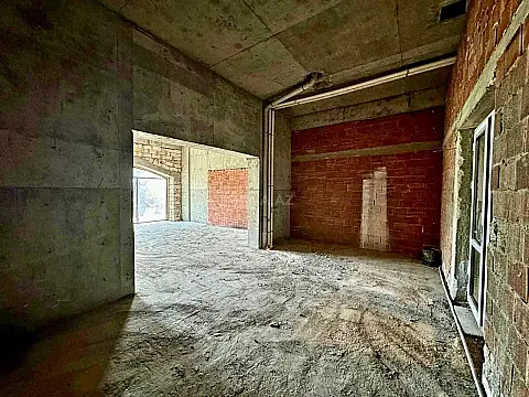 Kirayə verilir 2 otaqlı ofis 57 m²