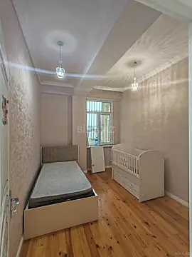 Satılır 3 otaqlı mənzil 110 m²