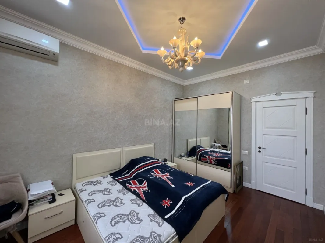 Kirayə verilir 3 otaqlı mənzil 138 m²