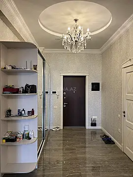 Kirayə verilir 3 otaqlı mənzil 138 m²