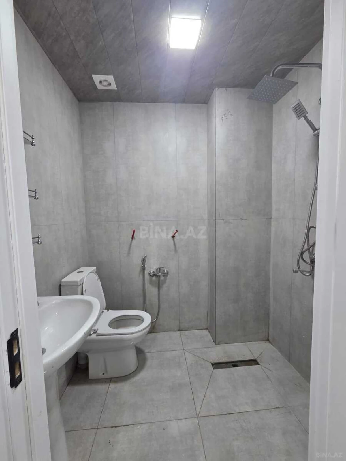 Satılır 2 otaqlı mənzil 31 m²