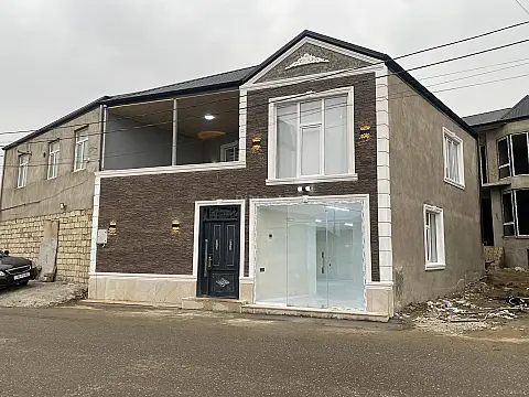 Satılır 5 otaqlı həyət evi 140 m²