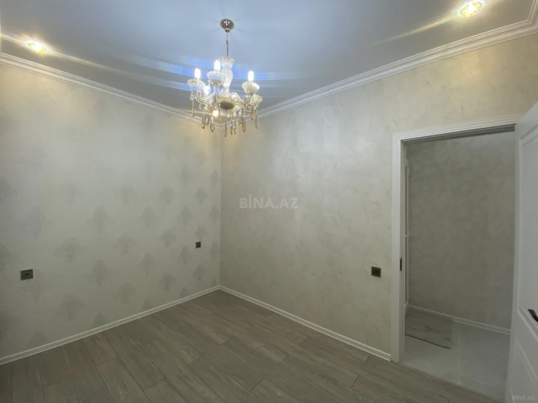 Satılır 5 otaqlı həyət evi 140 m²
