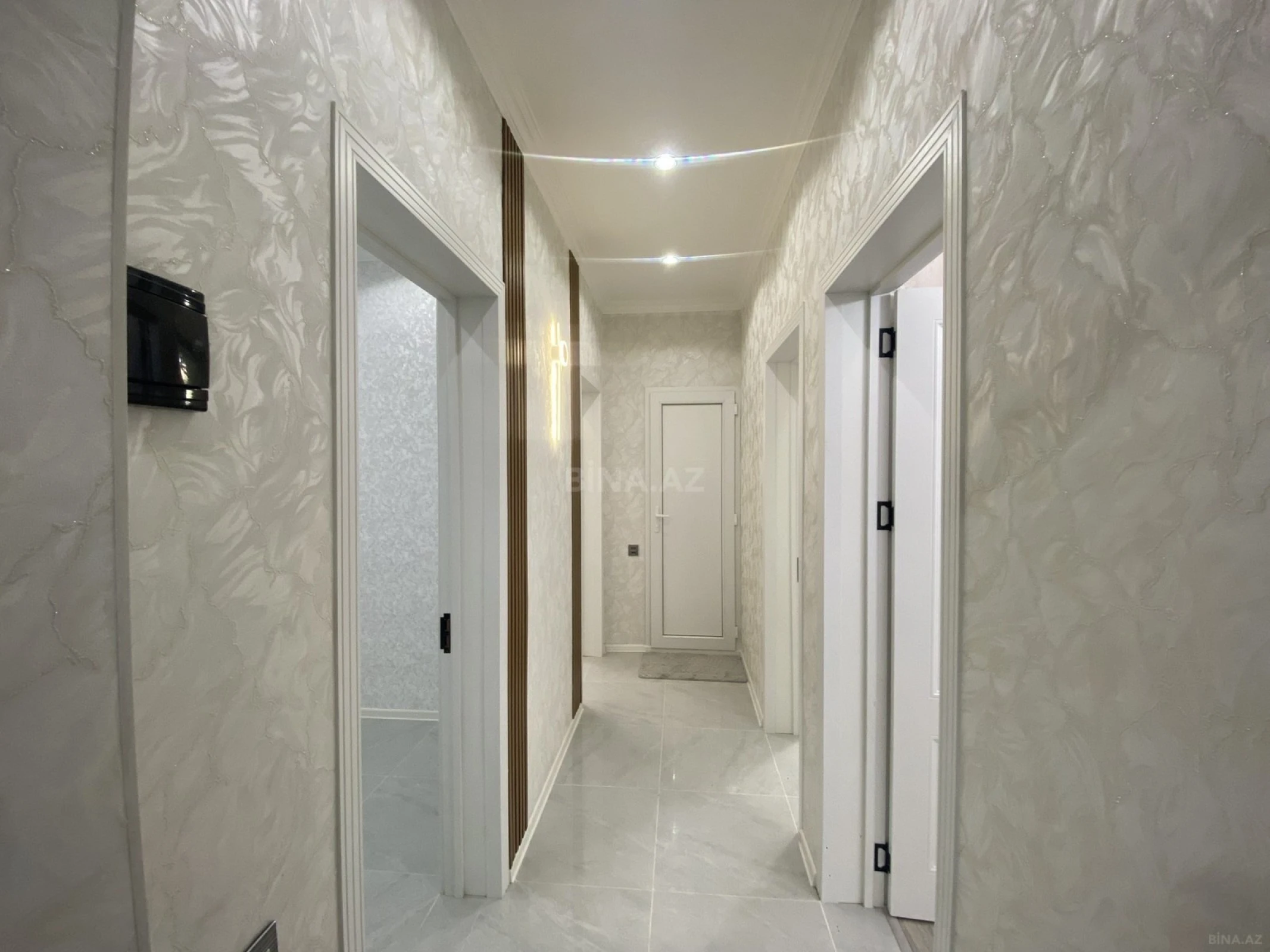Satılır 5 otaqlı həyət evi 140 m²