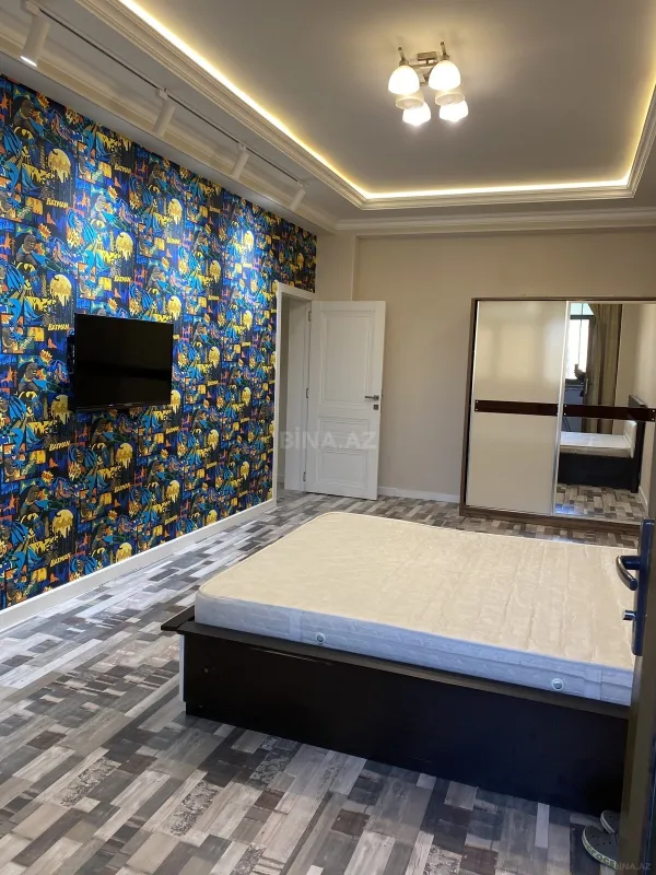 Satılır 2 otaqlı mənzil 96 m²