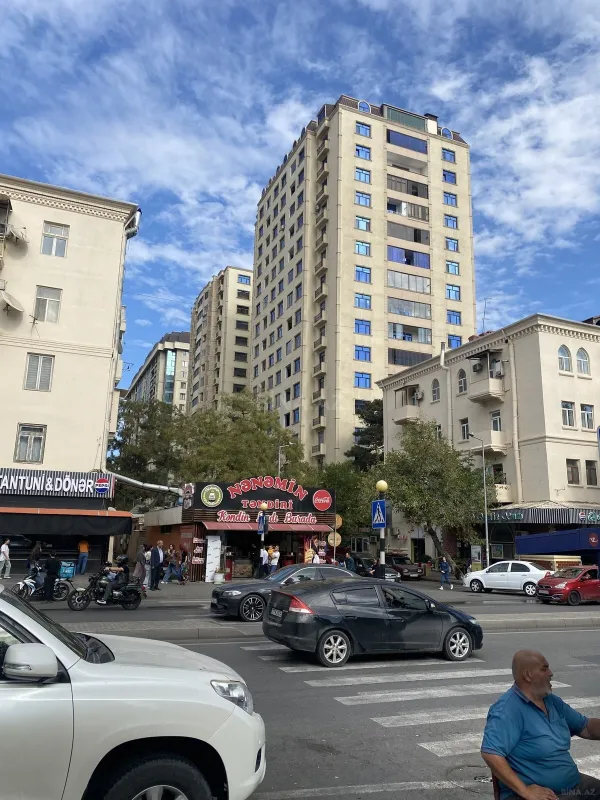 Satılır 2 otaqlı mənzil 96 m²