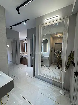 Kirayə verilir 2 otaqlı mənzil 60 m²