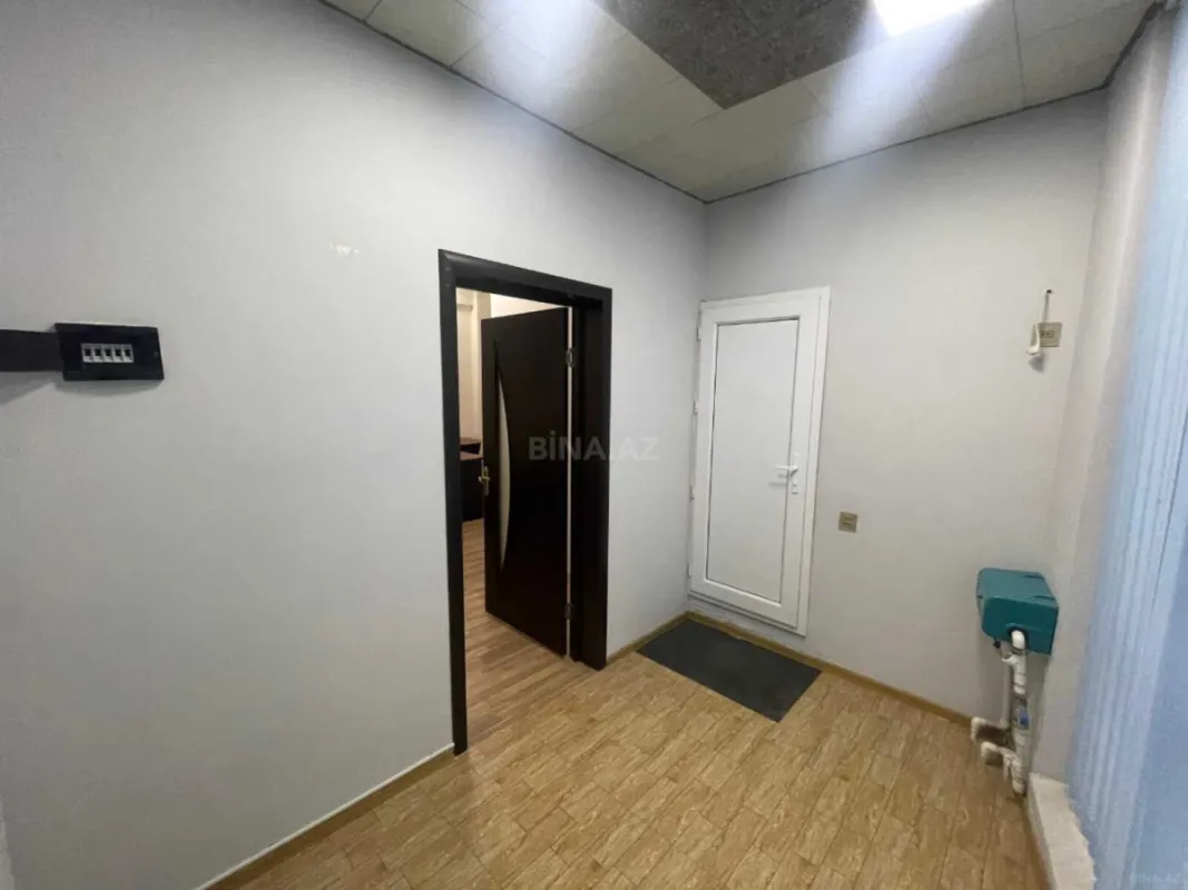 Kirayə verilir 3 otaqlı ofis 100 m²