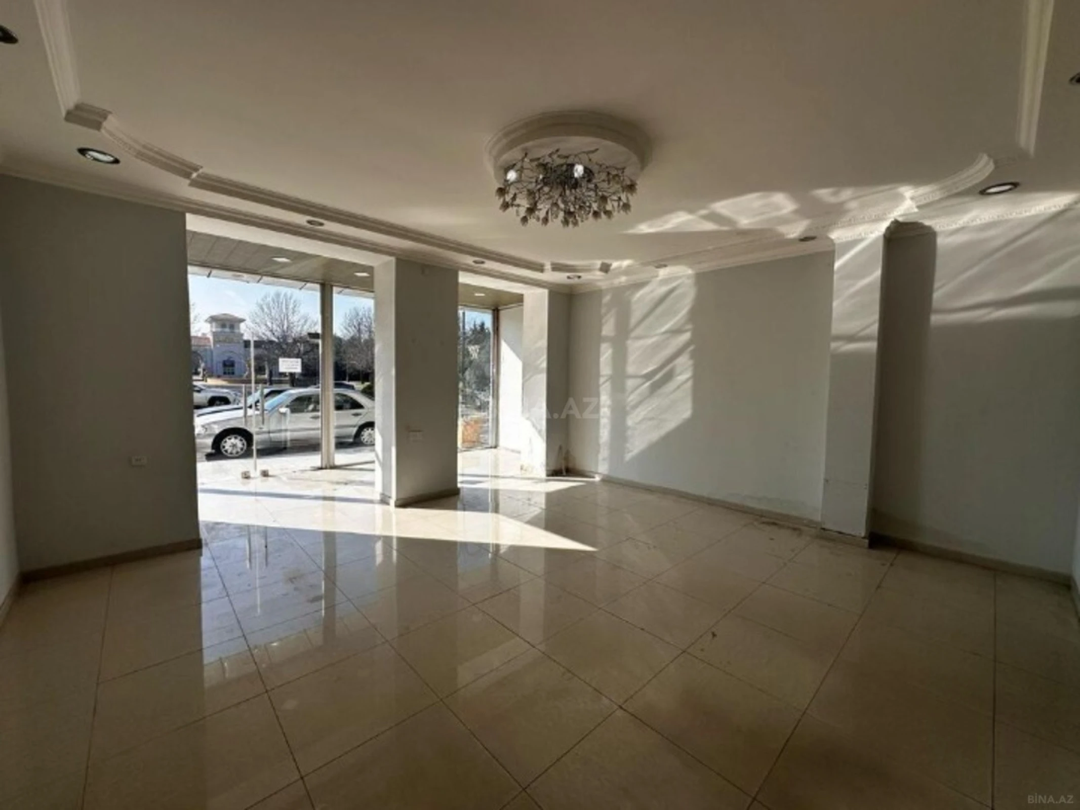 Kirayə verilir obyekt 100 m²