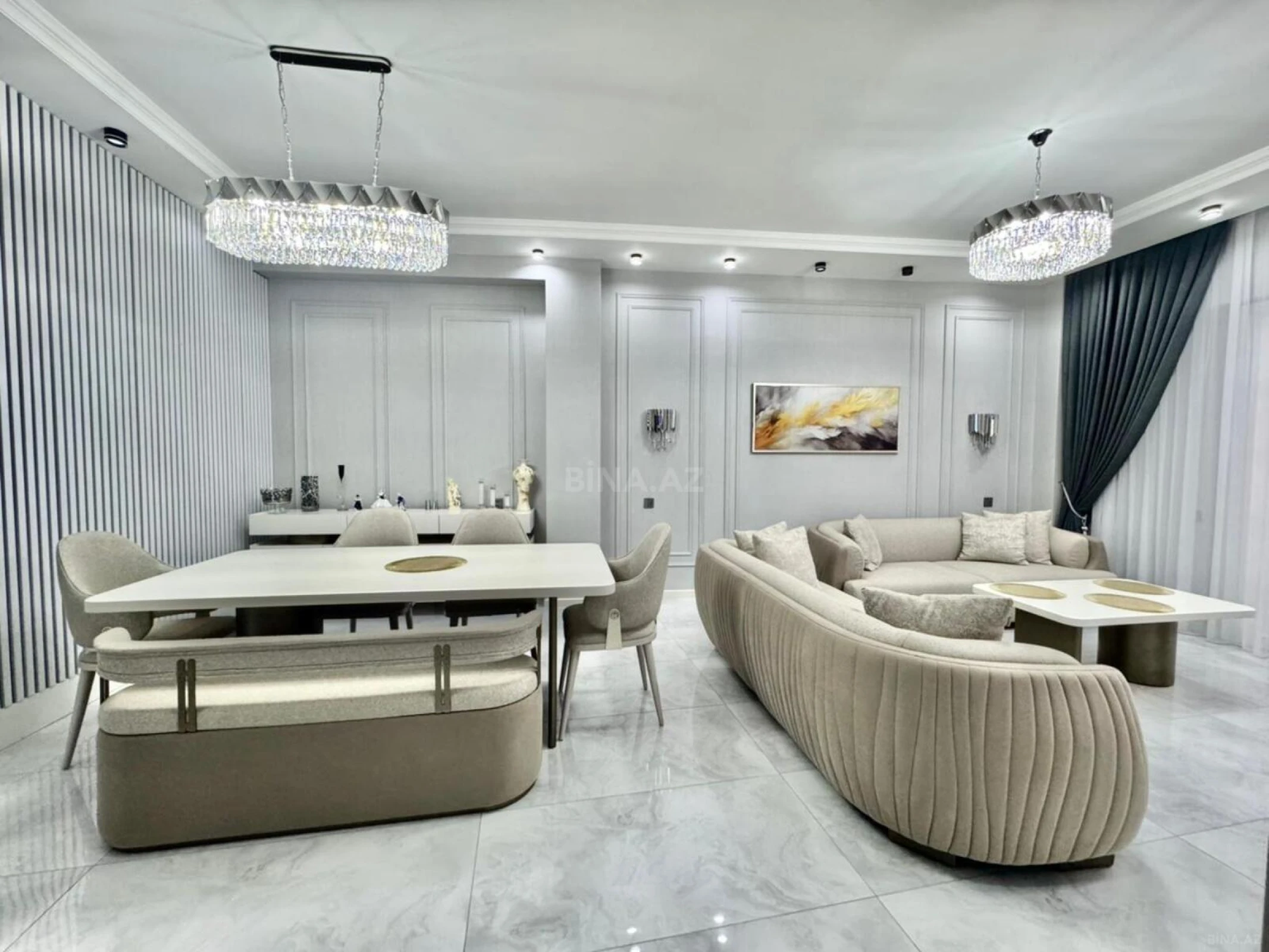 Satılır 2 otaqlı mənzil 90 m²