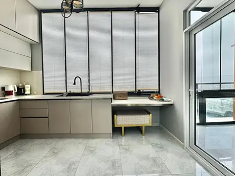 Satılır 2 otaqlı mənzil 90 m²