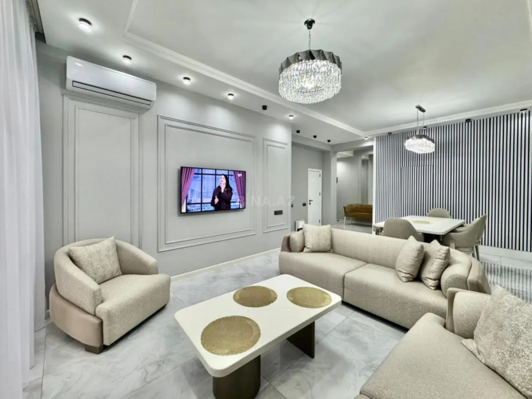 Satılır 2 otaqlı mənzil 90 m²