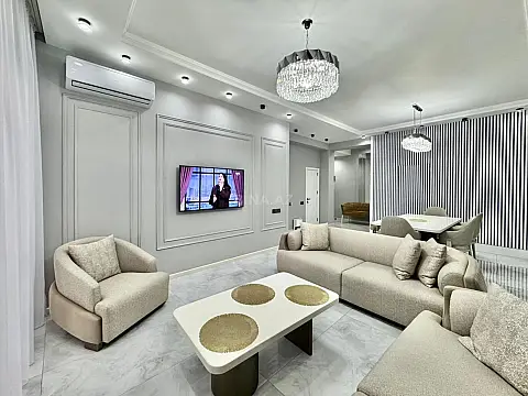 Satılır 2 otaqlı mənzil 90 m² — Bakı, Binəqədi 2 otaq 90.00 m²