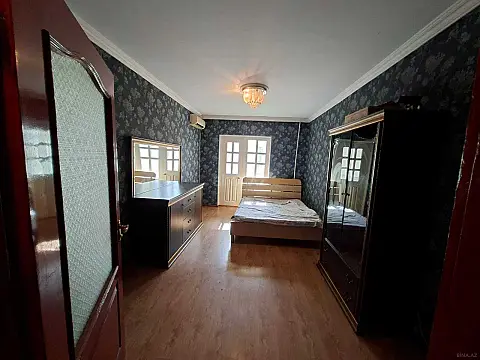 Kirayə verilir 2 otaqlı mənzil 50 m²
