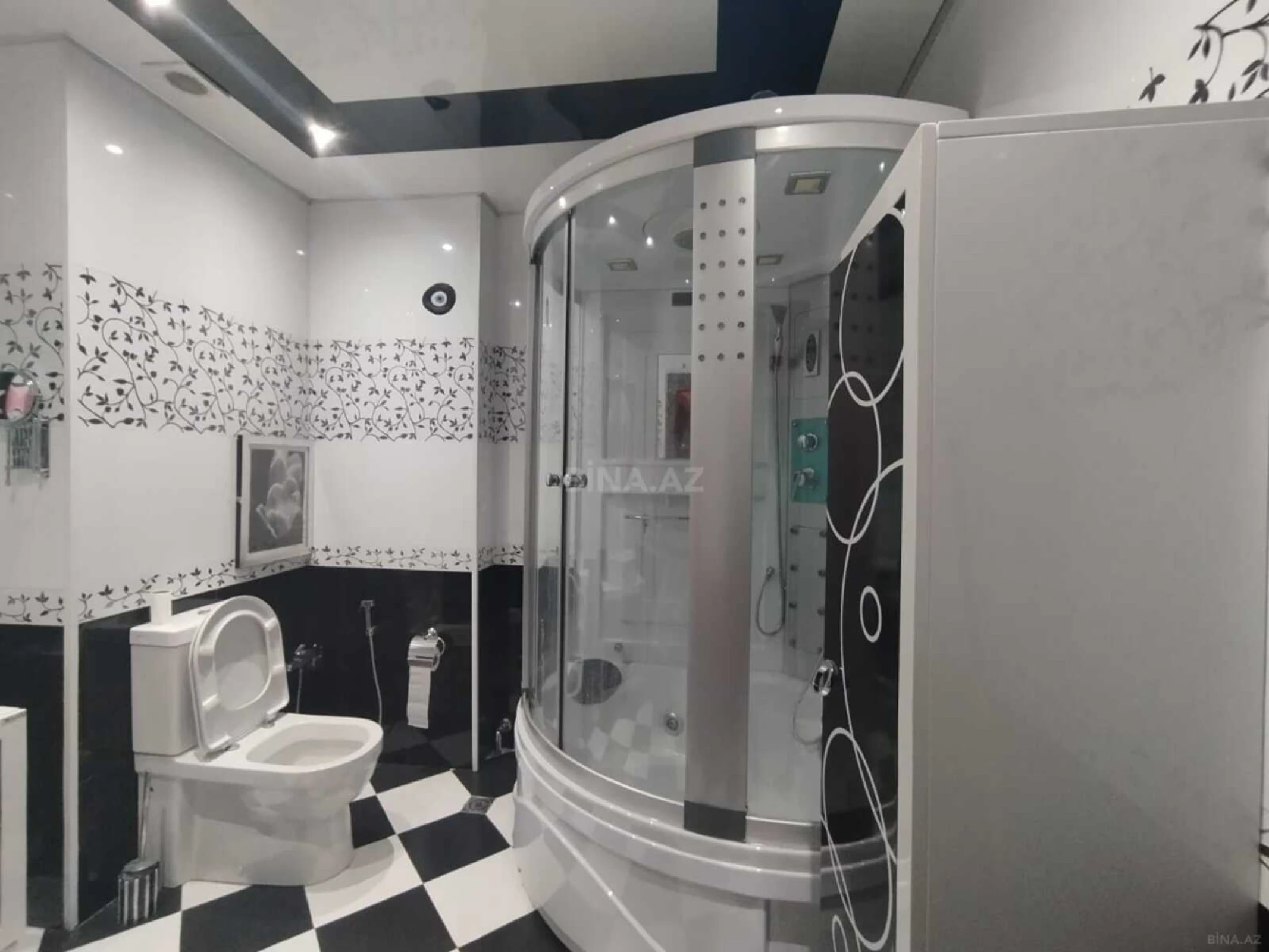 Kirayə verilir 3 otaqlı mənzil 105 m²