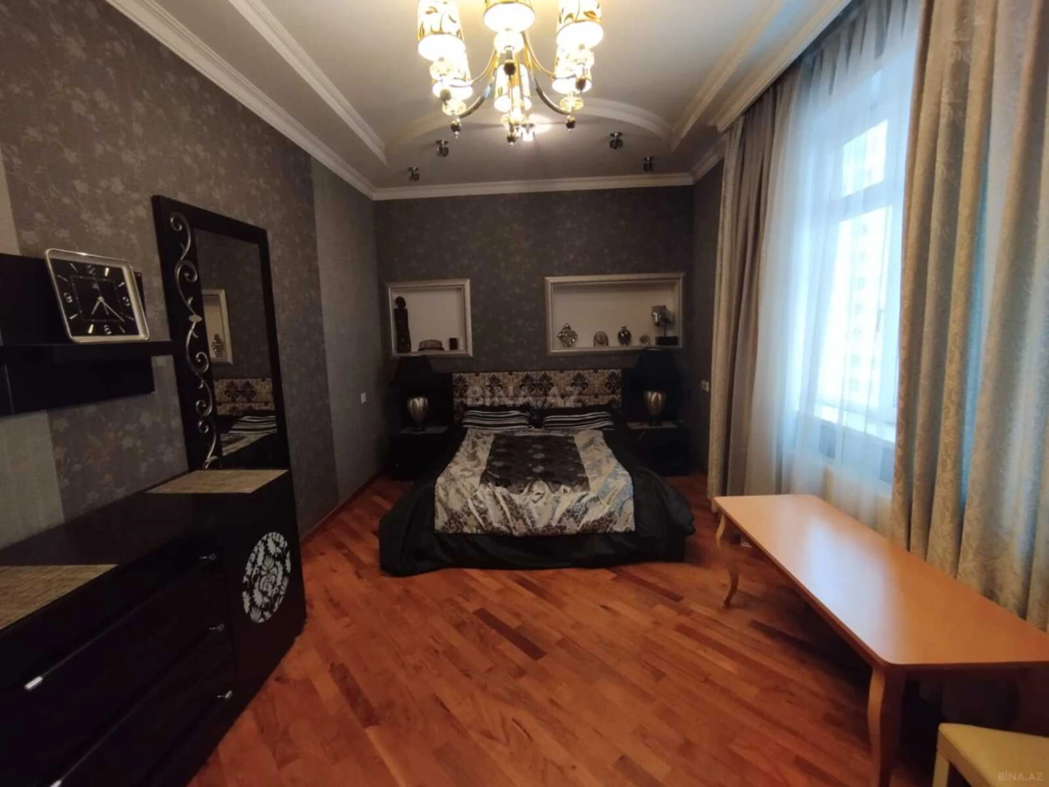 Kirayə verilir 3 otaqlı mənzil 105 m²