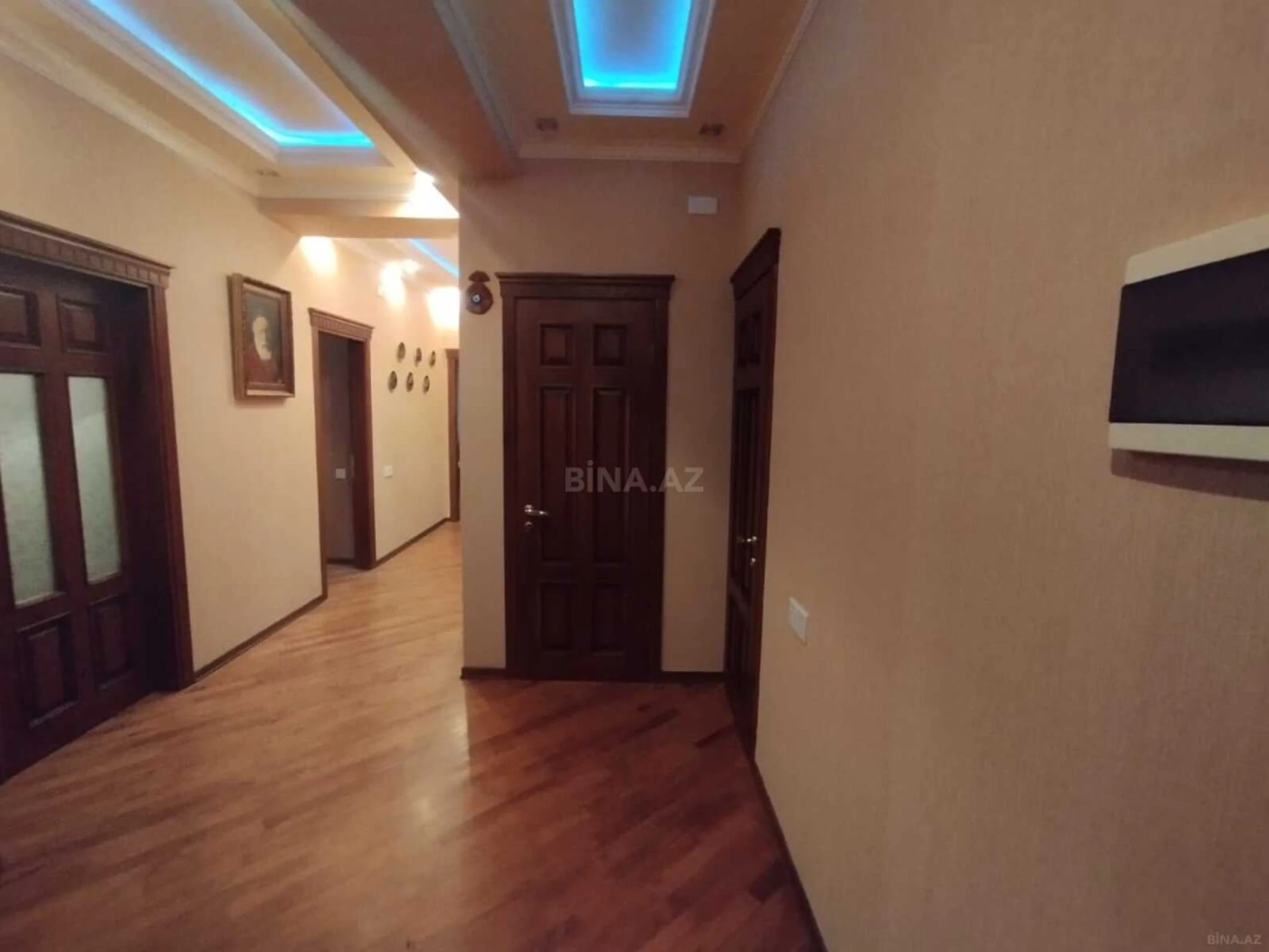 Kirayə verilir 3 otaqlı mənzil 105 m²