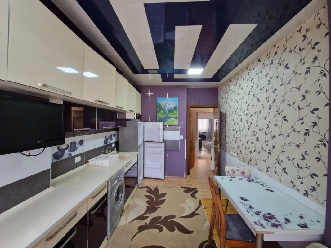 Satılır 3 otaqlı mənzil 83 m²