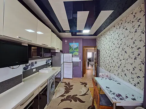 Satılır 3 otaqlı mənzil 83 m²